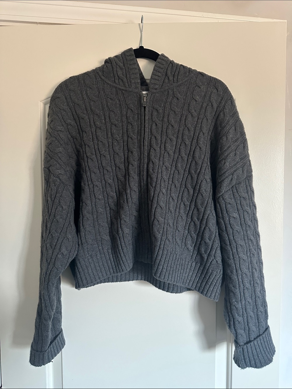 Aritzia Sunday Best Cable Knit Zip Up